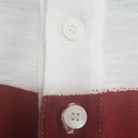 Authentic Burberry Polo - Picture 3 of 4